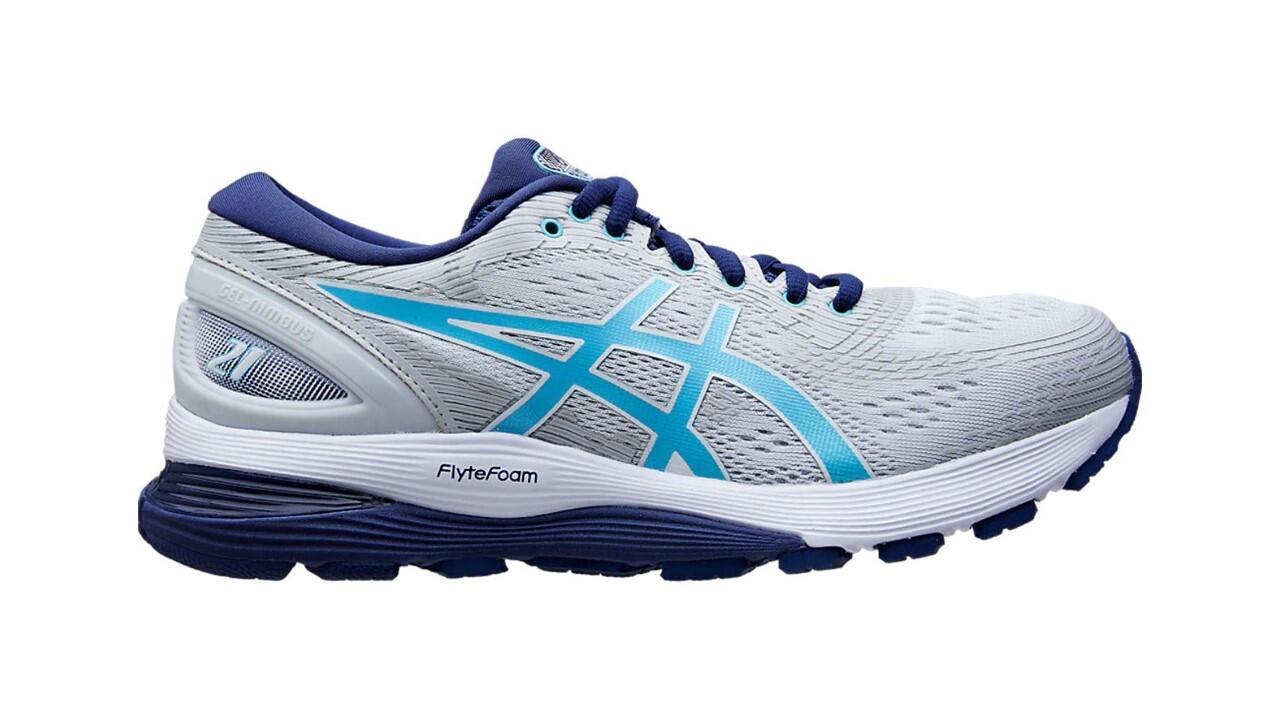 asic walking shoes for womens